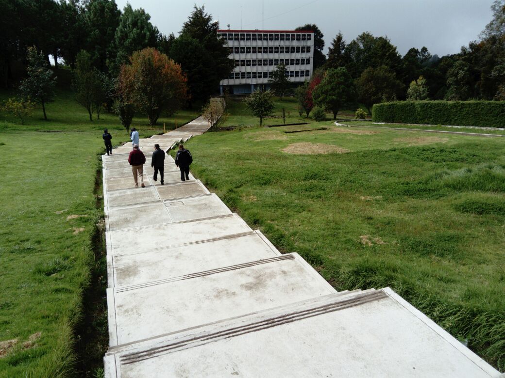 fredojoker's tweet photo. La mejor escuela del IPN #CICSUMA   #DiaDelPolitecnico https://t.co/Is94m3ZL95