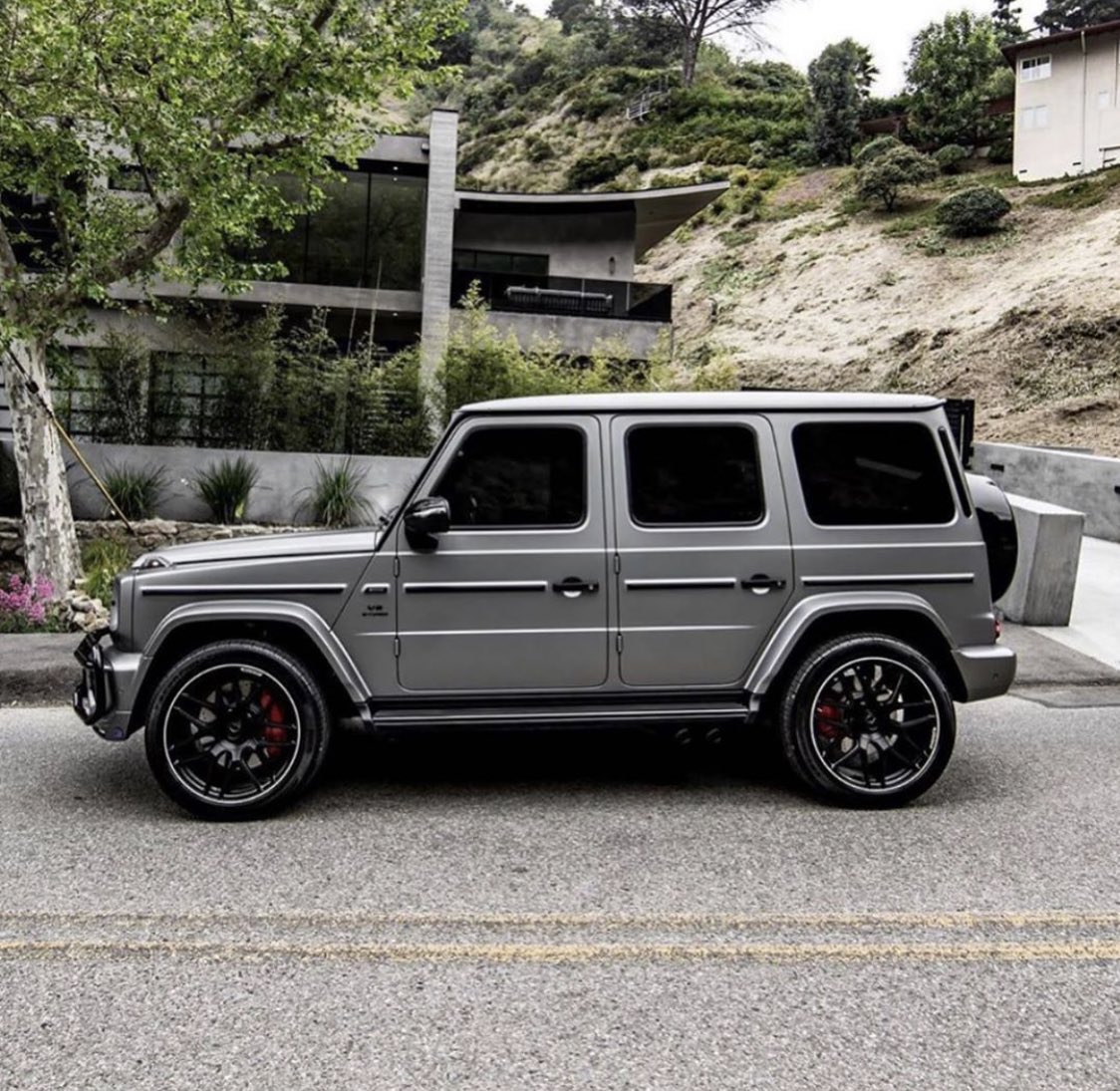 G Wagon | 204Fashion