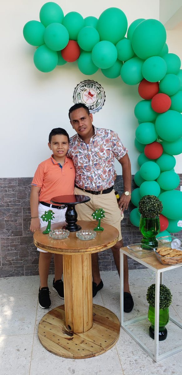 JairoAlvear6's tweet photo. Con el heredero que Dios me lo cuide t lo proteja siempre https://t.co/surT5wLs6H