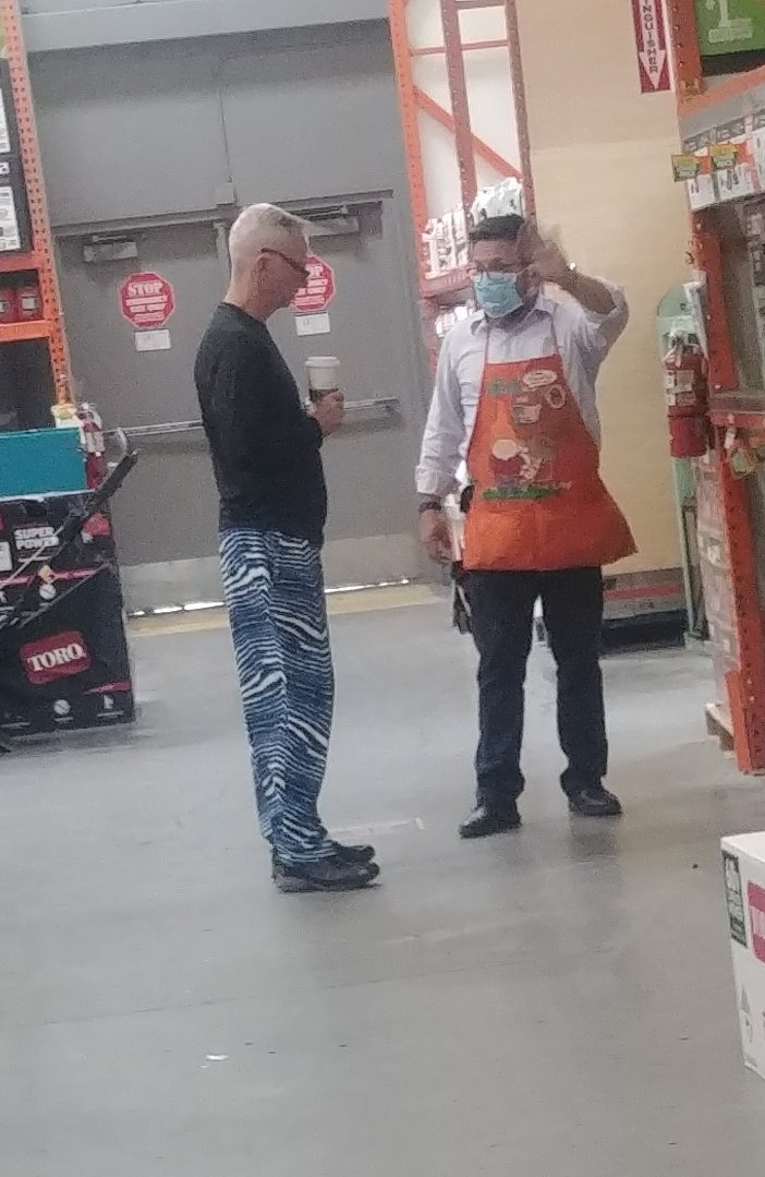 Nothing better than seeing your DM <a href="/Alvarez2Joe/">Joe Alvarez</a> in the aisles taking care of customers like always. #servantleader
#seeyouintheaisles #egomoweregotrimmersales
Thank you for your constant leadership! 👊 
@brianrose4403 <a href="/steveknott020/">بيع وتقسيط جولات</a> @BradSimons3