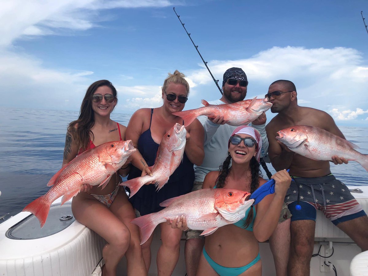 CaladesiFishing's tweet photo. 🎣🎣🎣LETS GO #FISHING🎣🎣🎣
#RedSnapper season starts June 1st and ends August 1st... Give us a call to get on one of these Amazing Experiences.... we still have a few weekdays open in June and some weekends available in July!!! 
***877-FLA-SALT*** #clearwater https://t.co/1TfIUcC5uJ