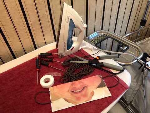 SteveNorrisTV's tweet photo. 😃CHECK IT OUT! I finally made one of these...a COVID-19 SELFIE MASK! It’s actually made out of washable, color-fast fabric, printed from my ink jet printer. So, when I’m mad as h#@l or frowning, ALL YOU SEE IS A SMILE! 😃 Wanna make one? Here’s the link: https://t.co/foBNP8O3OU https://t.co/h2CSXiAalc