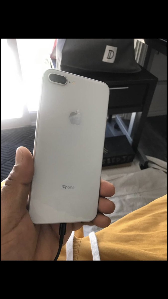 thedemariodavis's tweet image. Putting quarantine to good use. Refurbished #iphone8s 64 gb for sale on #ebay. rover.ebay.com/rover/1/711-53…