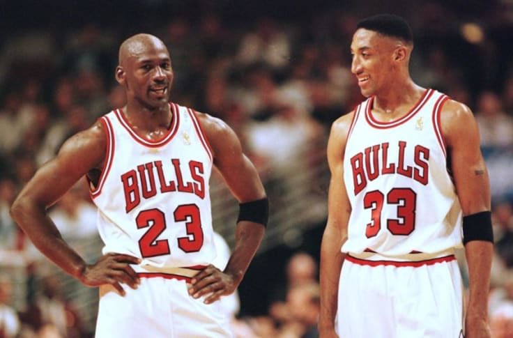 geekchicalex's tweet image. Anyone else found themselves becoming a basketball fan after watching #TheLastDance? (I totally have! 😆)