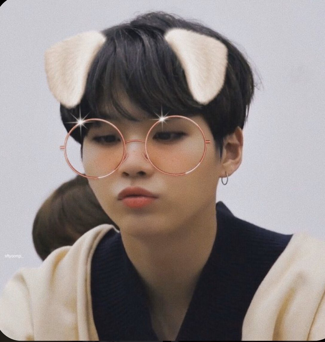 bogoushipda's tweet photo. A dualidade as vezes me da medo, porem amo 
#AGUSTD2ISCOMING https://t.co/mgE1Fradl5