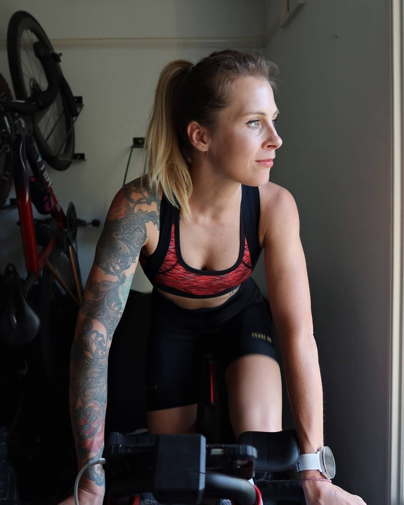 _julietelliott's tweet photo. Join me for a ride on @gozwift tomorrow morning. I'm a guest on @skodauk's DSI Cycling Academy ride Friday at 7am, come join us for a chat and a pedal. All abilities welcome. Kick the day off well and feel good all day! The link is in my bio if you fancy coming 😀
.
#thisiso… https://t.co/O1nYXYhiO4