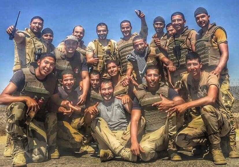 FayaadLoai's tweet photo. رجاله منسي⁦❤️⁩ 
عشتوا رجاله و استشهدتوا رجاله ⁦❤️
ربنا يرحمكم ي ابطال و يصبر اهاليكم ي رب💔
قالوا نموت و لا يدخل مصر خسيس و جبان و قالوا ايه⁦🇪🇬⁩⁦❤️⁩ https://t.co/LgEh6Hx1B7