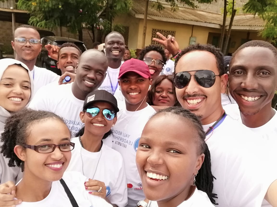 IamDataGordon's tweet photo. I'm trying to picture how @YALIRLCEA would be if we had online sessions & couldn't physically network & learn from each other. Thru the physical networks, I've families all over the region. Success to the online Cohorts. Please stay safe ๐
@yepsAfrica @chwaazz @MercyOdondoh https://t.co/Gl0dt15skq