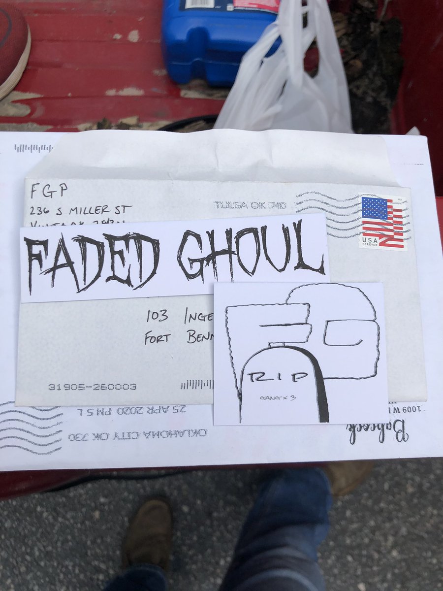 masonb032's tweet photo. @justlikedabunch just got the stickers from my boy. Show him and his YouTube channel some love🤘🏼 https://t.co/P2MI8WFe8D