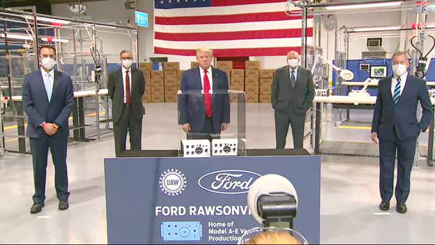 EYkYwC1XsAcMewh?format=png&name=small