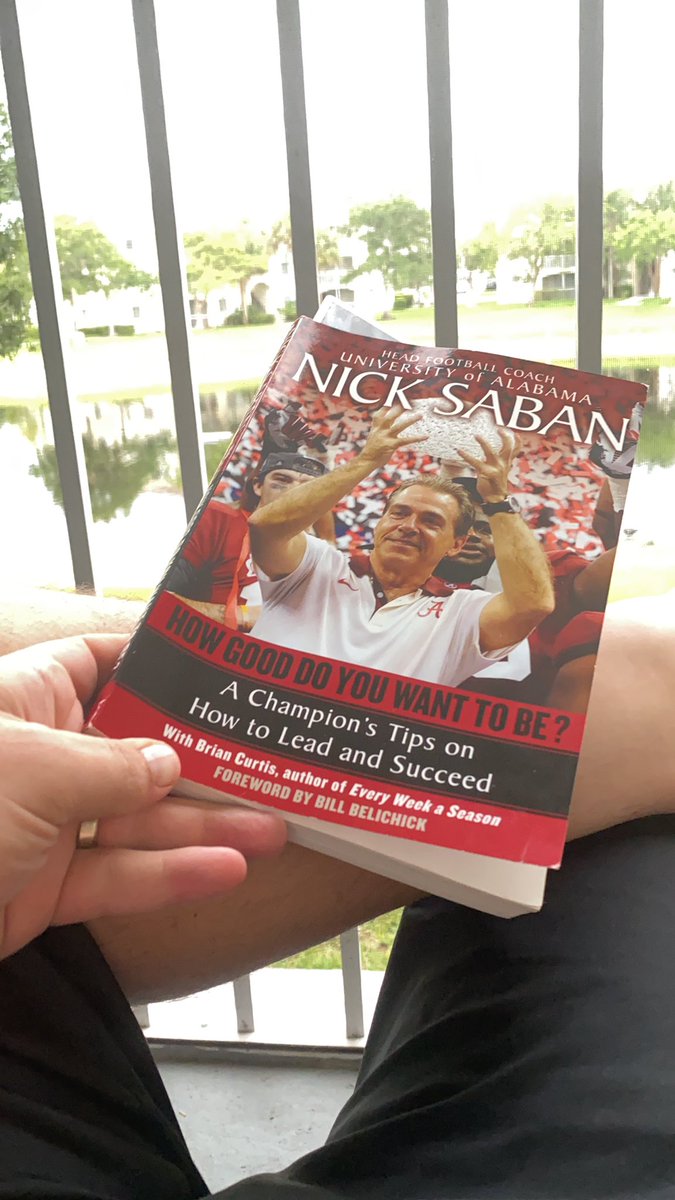 CoachMarciante1's tweet photo. Starting my coaches reading with book #1 written by one of the greatest to ever do it. #HowGoodDoYouWantToBe #TogetherWeWill https://t.co/Mvvo2QAVb6