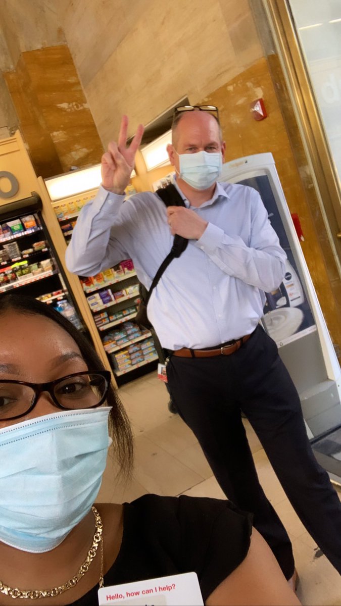 No leader sets out to be a leader. People set out to live their lives, expressing themselves fully. When that expression is of value, they become leaders. So the point is not to become a leader. The point is to become yourself. Thank you for just BEING YOURSELF! #HeartOfHealth❤️