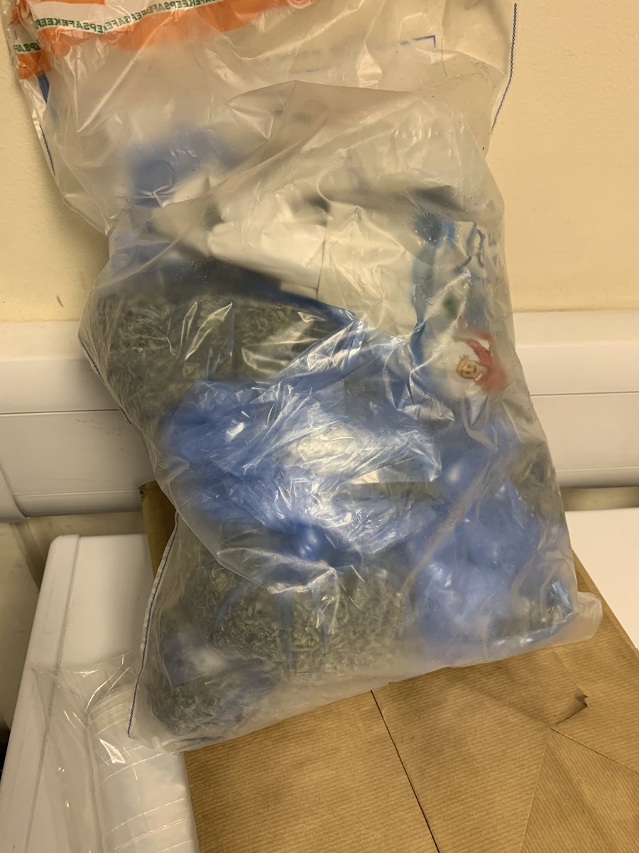 EttingshallWMP's tweet image. The team have today executed a warrant under the miss use of drugs act in #ettingshall. We have acted on the public’s intelligence and recovered a quantity of cannabis. Log 3267 refers. #drugs