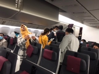 kanchendzonga's tweet photo. Social Distancing #QatarAirways style! https://t.co/nQBPAkB7gl