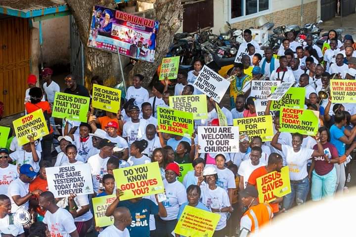icgczoetempleC5's tweet photo. Throwback to One Member One Soul Evangelism campaign at ICGC Zoe Temple. 
#WeAreICGC #FaithOverFear #OneMemberOneSoul

#zoepictureoftheday #zoefamily #icgczoetemple https://t.co/bmPprgDGU9