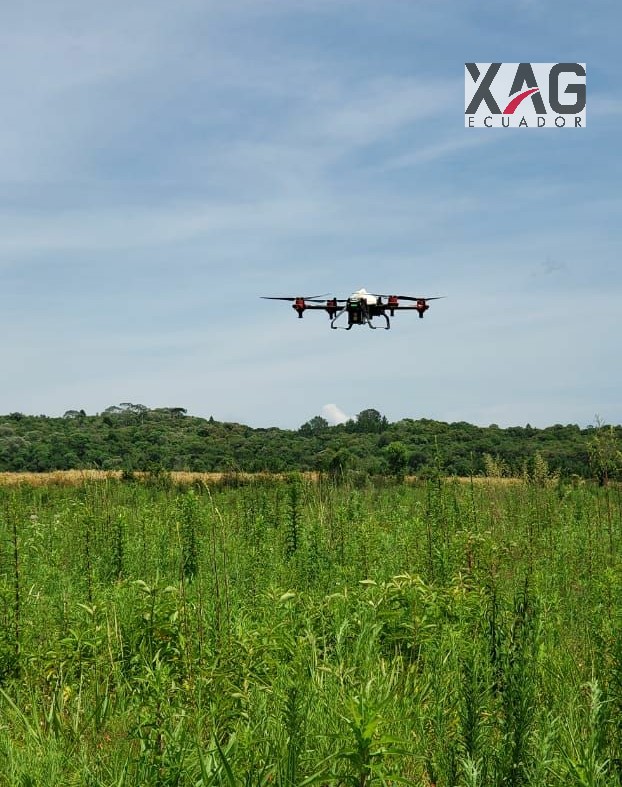megadrone_ecu's tweet photo. Beneficios de fumigar con drones XAG.Cuenta con tecnologia RTk, con precisión de vuelo y evitación de obstáculos.Contiene boquillas centrífugas anti-tapado,adecuado para diferentes químicos graduando el tamaño de las gotas desde 90 a 300micras.
#XAGEcuador #Megadrone #agricultura https://t.co/BgOYAAlFXC