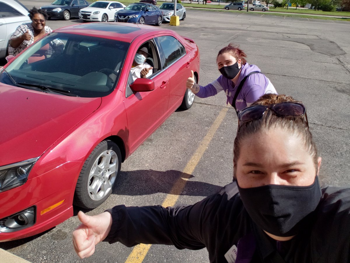 metro_heatherf's tweet photo. Our customers are the best! #payitforward #metrolove #bekind #metrobytmobile https://t.co/5RSJwROocl