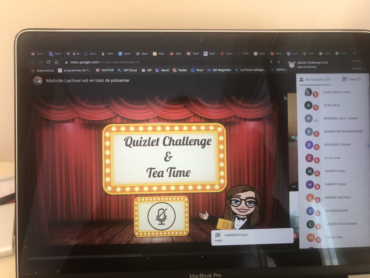 OSUIPedagogie's tweet photo. Un super moment de partage entre près de 40 élèves et leur professeure d’anglais @DaudetEnglish ! Très belle initiative qui renforce le sentiment d’appartenance à une communauté. #Quiz et #TeaTime où les élèves sont très motivés !!! Bravo ! #DaudetOSUI #OSUIPédagogie #engagé https://t.co/LGI6MDVhXT