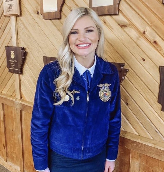 Congratulations to our 2020-21 State FFA President, Brooke for being selected as a 2020 U.S. Presidential Scholar!  161 students were selected nationwide, only 3 from Arkansas! #ThisIsArAgEd

ed.gov/news/press-rel…