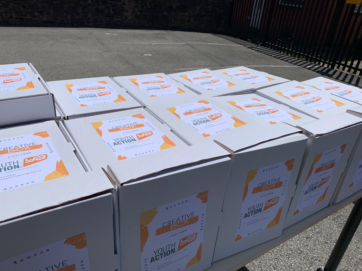 HumraazBlackbur's tweet image. @youthactionuk thank you for the #creativeboxes delivered to all the children in our refuge n community. These will assist to keep kids busy during #lockdown  #Eid
