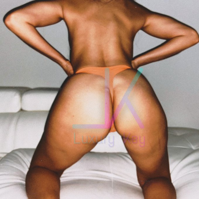 Hola amores ando caliente🔥 que me har&iacute;an si me tienen asi??😈 DALE RT LIKE Y COMENTAME !!! https://t.<a href="/tag/sexy"class="tags"><span>#sexy</span></a><a href="/tag/latina"class="tags"><span>#latina</span></a><a href="/tag/pornhub"class="tags"><span>#pornhub</span></a>