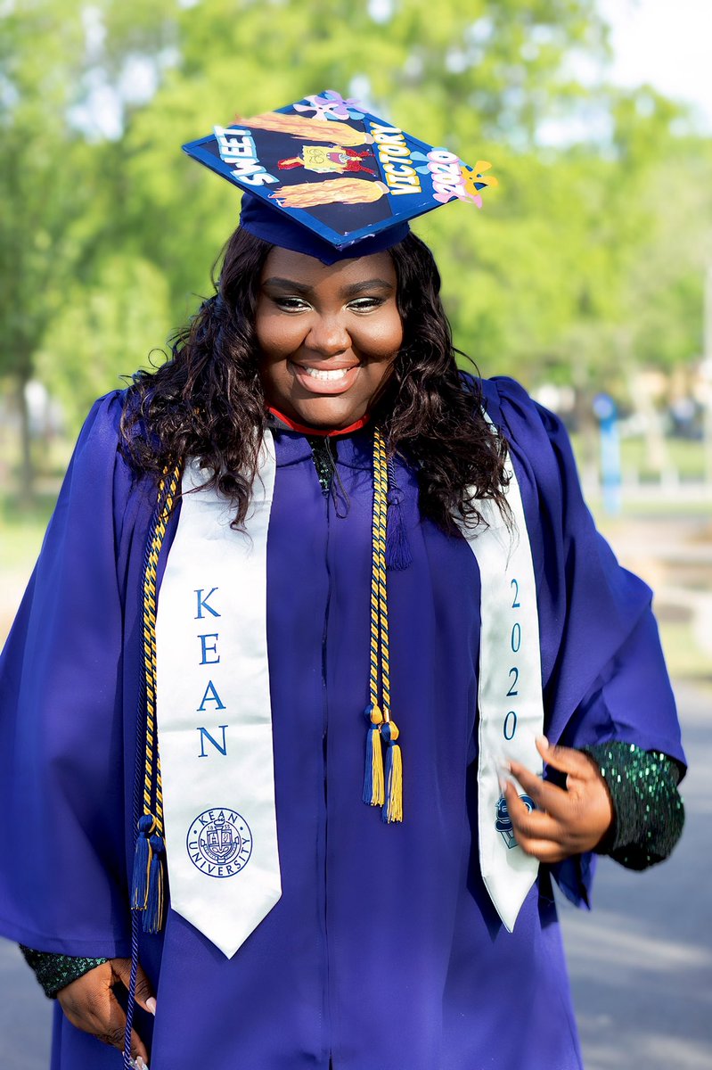 HiKwality's tweet image. Your girl is officially a GRADUATE!! 😛🥳

#FirstGenGrad #ClassOf2020