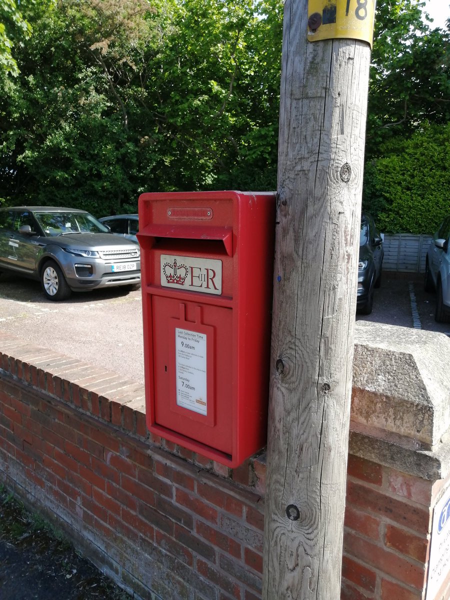 Furytingar's tweet photo. More #postboxbingo today.. A few older ones on Styal Road, between Gatley and Heald Green, and my 2nd Ed VII in Davenport - a regular run route for @davenportrunner group runs #teamdpr https://t.co/YFnT1aGvSu