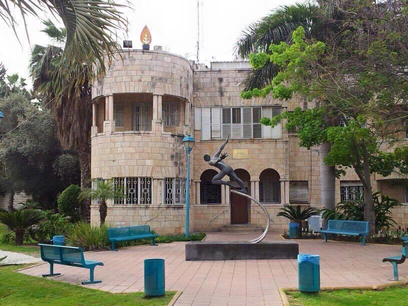 The current Israeli municipality building of Ramleh is the stolen house of the Palestinian Christian Shukri Saliba Rizk. He built it for his son to marry and settle it, but they were driven out.