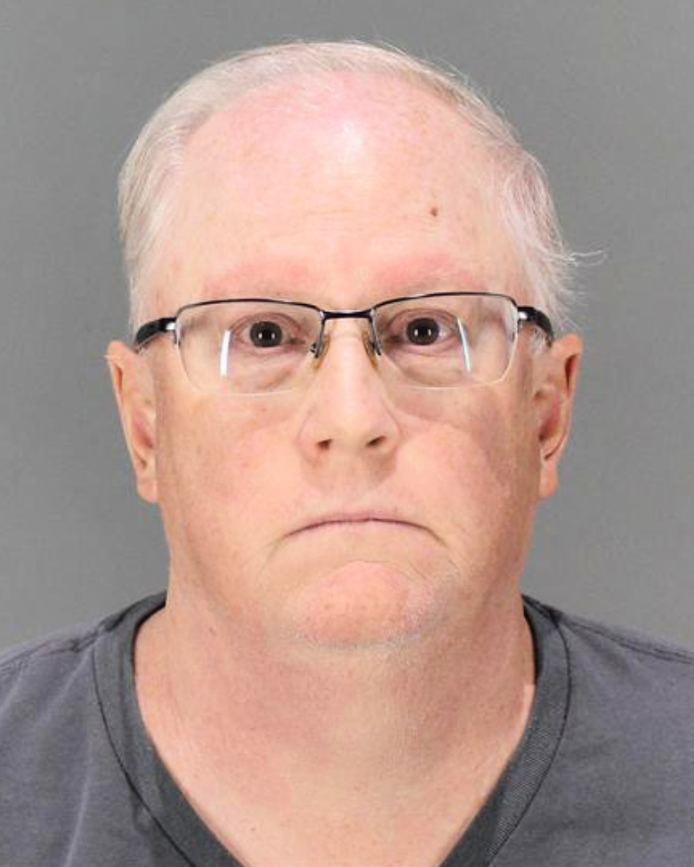 DenverPolice's tweet image. ALERT: STEPHEN JOHN NORTEN is a sexually violent predator and is a transient living in the 1100 block of Park Ave. West in the Five Points neighborhood of #Denver. For more info about the neighborhood in which Norten will be residing, visit: goo.gl/PEuTvV.