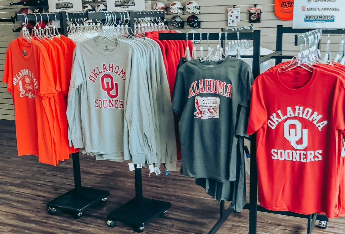 proimagesports's tweet photo. Exciting things coming to Durant, Oklahoma. Our first hometown franchise will open at the end of this month!

#proimagesports #universityofoklahoma #dallascowboys #shoplocal https://t.co/hyA3jmJrky