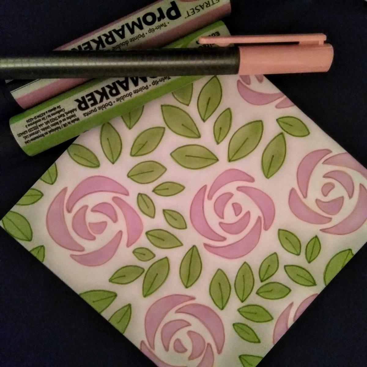 walteranddoris's tweet photo. Some stylised roses for this evening's #doodle
#sofascribble #doodleaday #doodle #lockdownart #lockdowncreation #floralillustration #flowers #drawingflowers #modernflorals #sketch #arttherapy #surfacepattern #artformentalhealth #artistontwitter #roses #rose https://t.co/6OVEAJevKK
