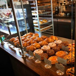 EdgewaterDev's tweet image. If you are craving fresh bread and pastry, don't miss out the offerings from pHlour Bakery &amp;amp; Cafe. We think their croissants are simply the best in the city! Pre-order at phlour.com for Saturday pick-up. 1138 W Bryn Mawr. #shoplocal #shopedgewater