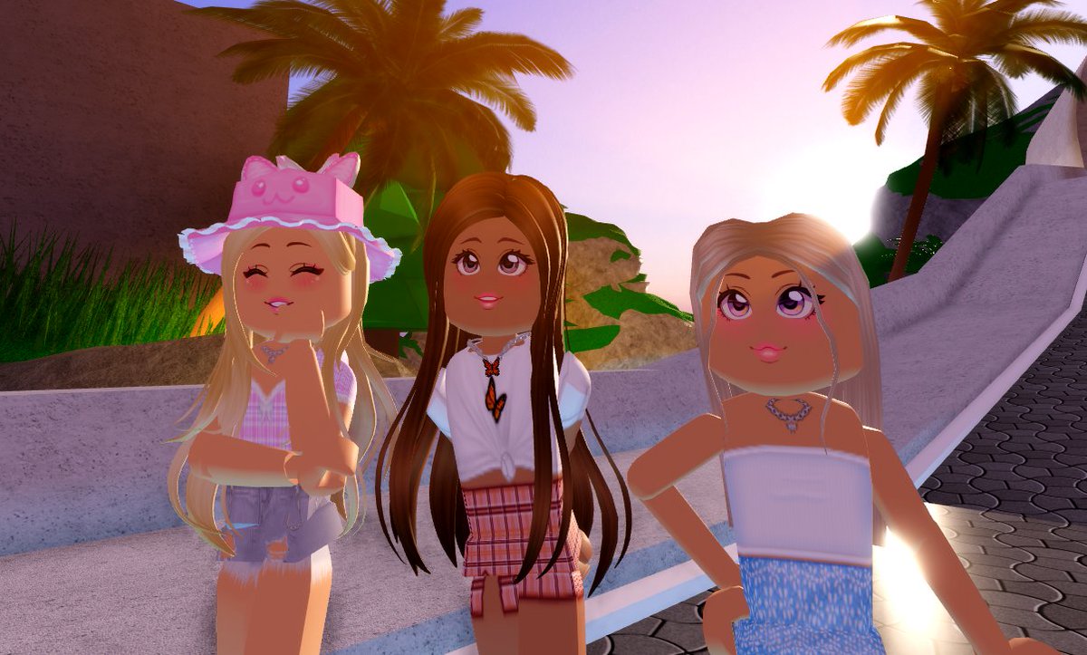 asmileyriley's tweet photo. Time to announce the second half of the Blooming Wings Collection by @R0ssiie_ @hayzuls @kimbuhly and meeee! Perfect soft girl looks for the butterfly trends!🦋❤️Outfits coming to RH soon! Links and details will be in the replies!♡ https://t.co/ZuXMNeHSV9