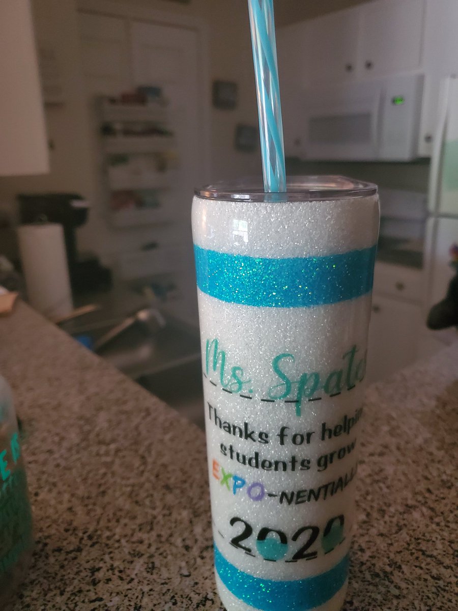 KaliSpates's tweet photo. @NikaHarrell @WhoAreWe_SGA Those were before I found the straw! 🤣 https://t.co/Rk37lHhnx4