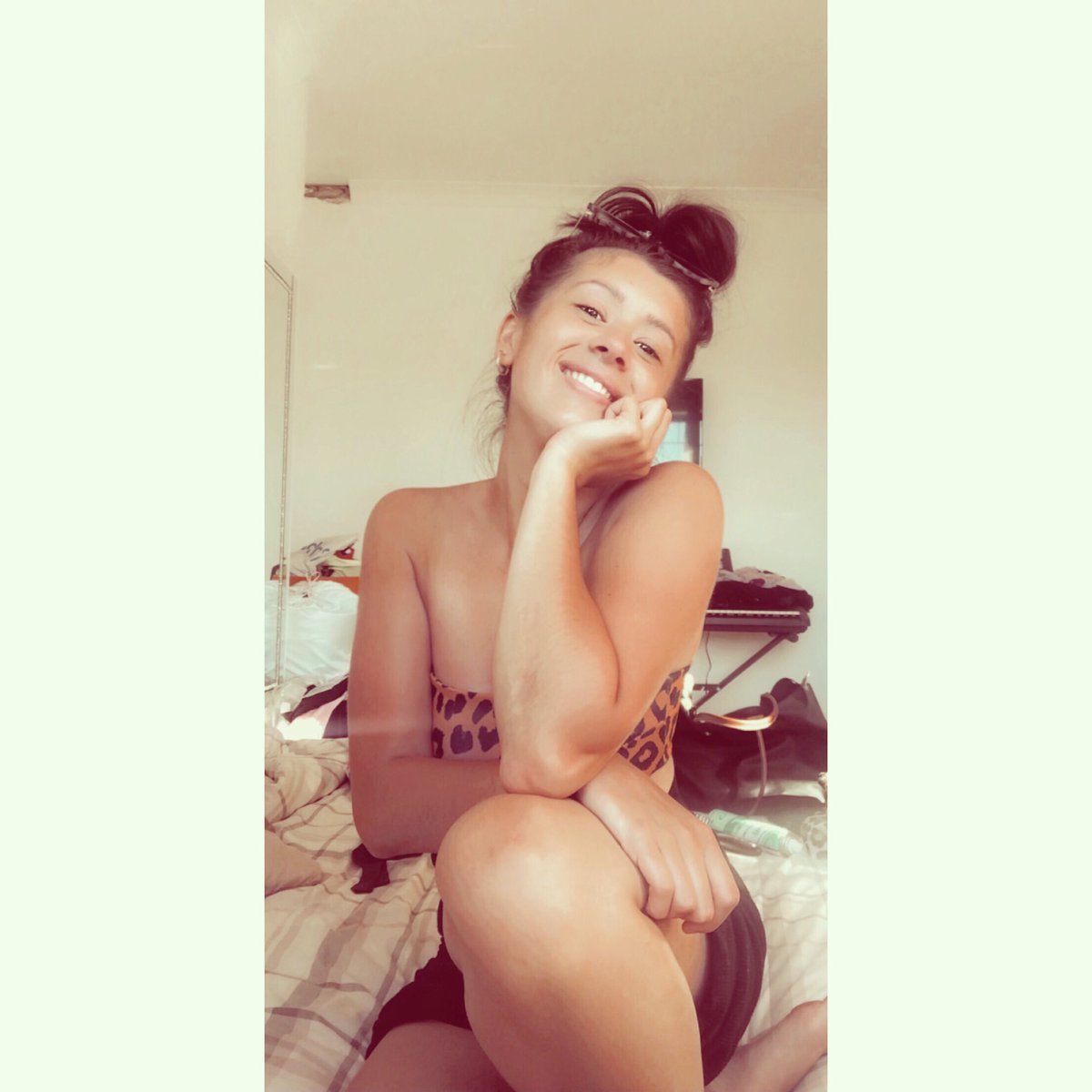 Let’s break the stigma! #MentalHealthAwarenessWeek a genuine smile after a tough little while, therapy sessions &amp; some self love. 2019/20 was a struggle &amp; now therapy seems like a treat. It’s important to talk, your smile will become wider &amp; real. I promise you 💚 You Got This. X