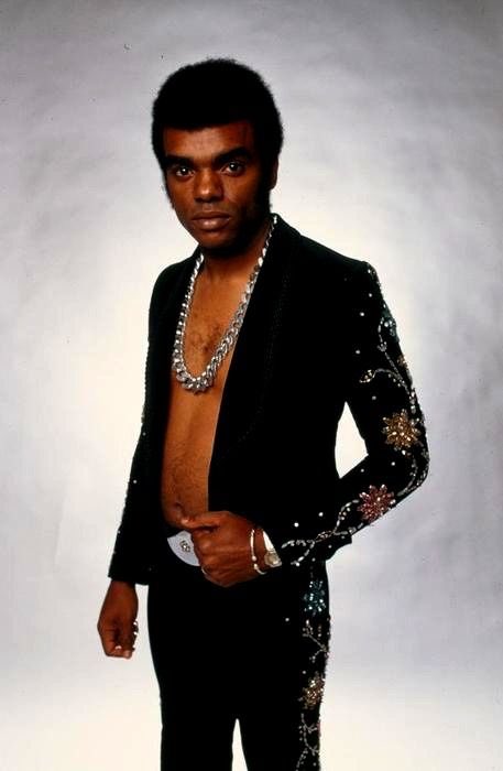 Happy birthday Ronald Isley 71 