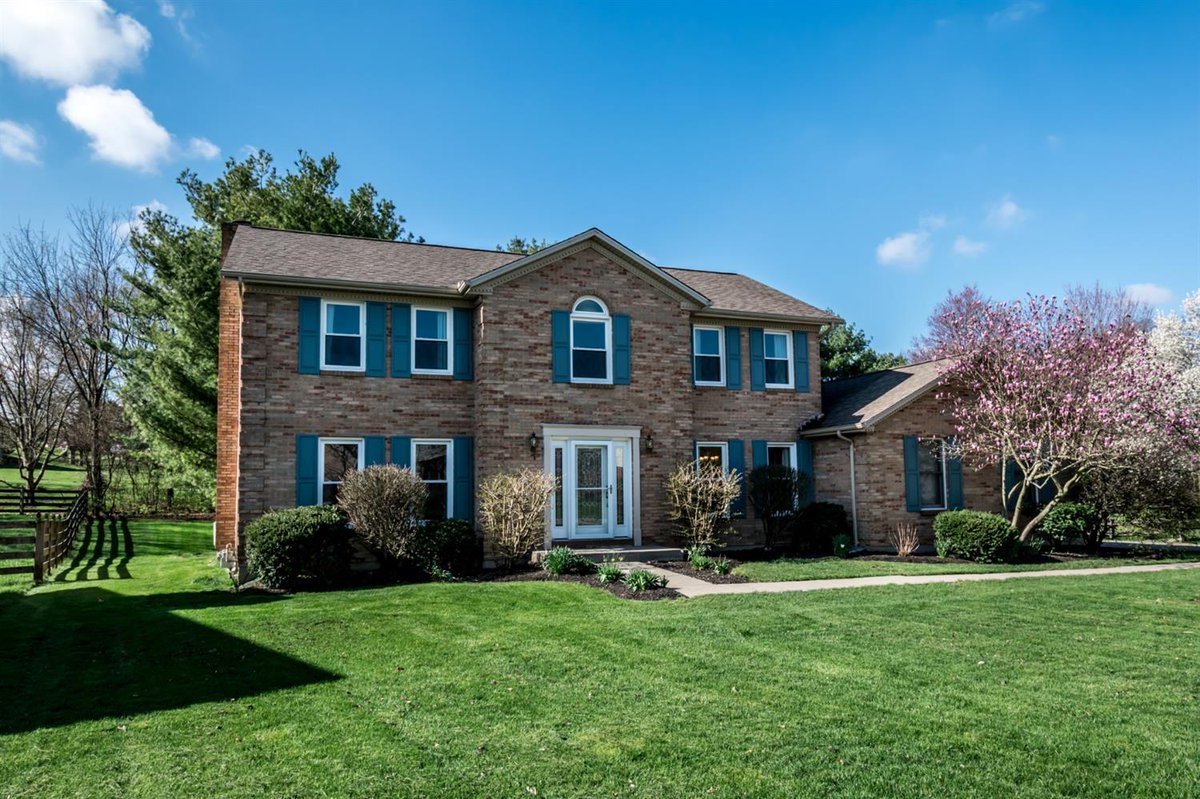 KathyPopovich's tweet photo. Create new memories in this beautiful home.  #homesforsale  https://t.co/GGhyeXkemn https://t.co/sdWYGI8xxc