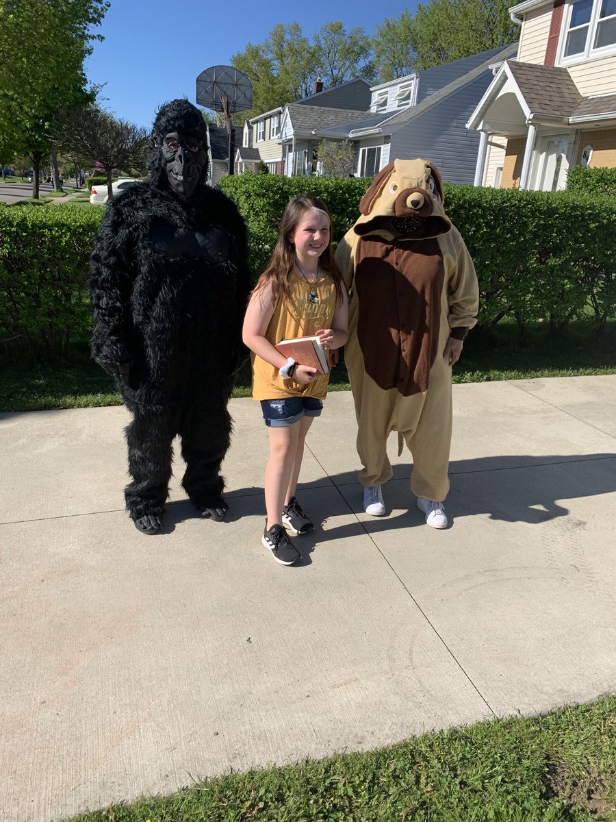 Characters from The One and Only Bob, showed up delivering the book to our 4th grade students. Kara and Gracie were surprised to see Mrs. Hildreth (Dog) Ms. Becky(Gorilla) and their handler, Mrs. DiPirro. In this heat- now that’s dedication. Way to go Glendale!!