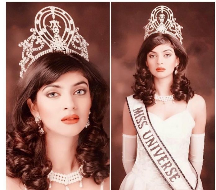 #SushmitaSen completes 26 years of Miss Universe win
Read More............
#ActressSushmitaSen #RohmanShawl #Mine #bestmissuniverseever #amazingwoman #love #India #proudbf #indiasfirst

bhaskarlive.in/sushmita-sen-c…