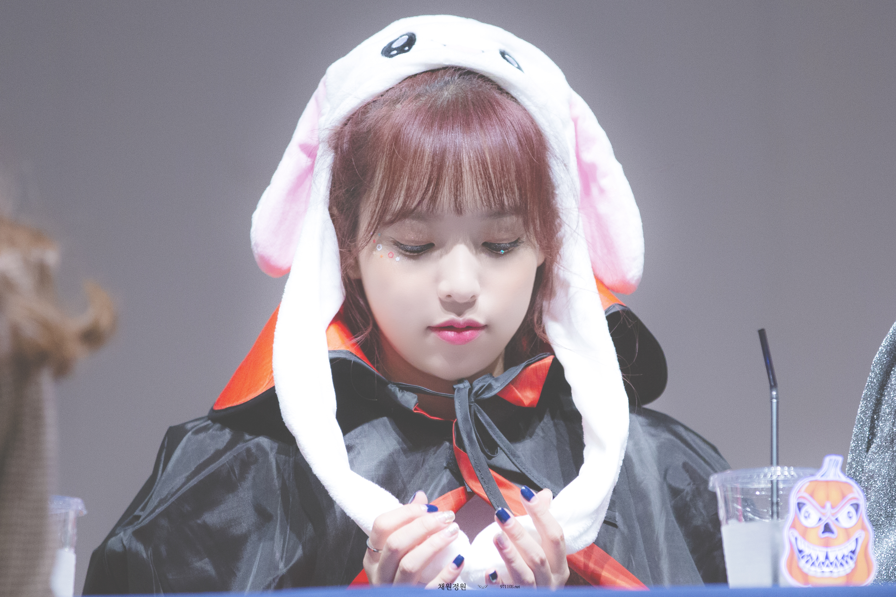 EYl7O2wU0AUbkXo.jpg:orig