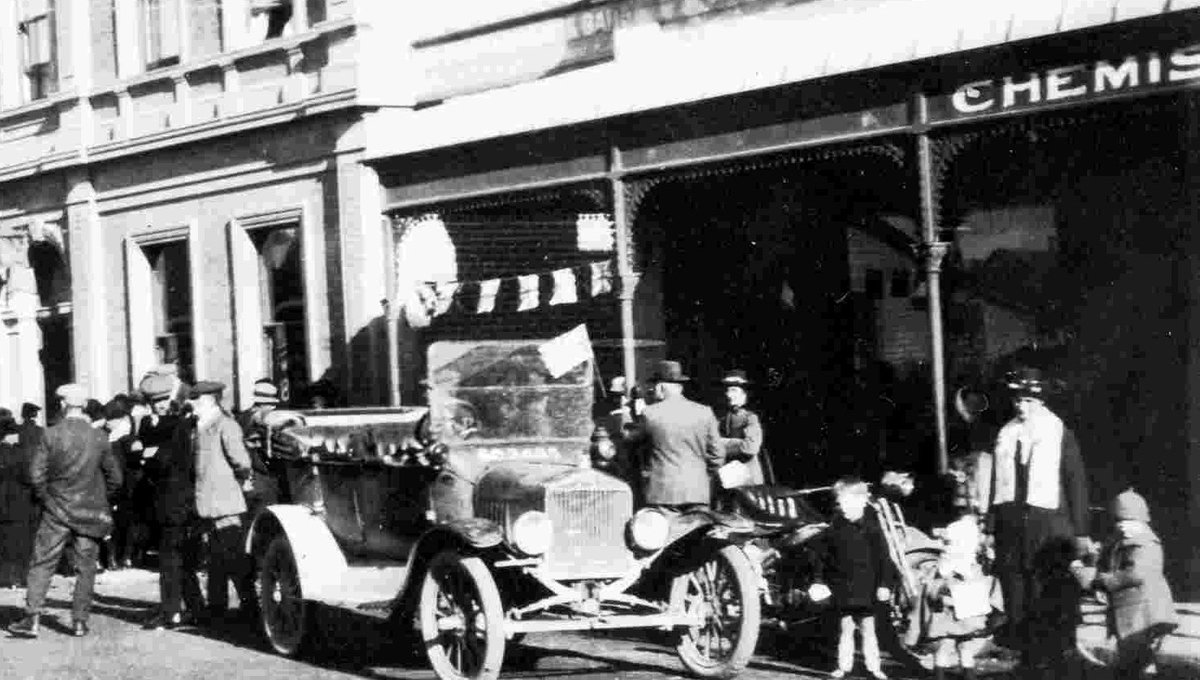 More Otautau Main St documentary series pre & post Covid: 1. Original site was home to few local businesses then burned down, CC 0; 2. New business Beauty Boutique 2016, CC BY; 3. After being forced out by owner after asking for toilet at shop, CC BY; 4. Shut due to Covid, CC BY.