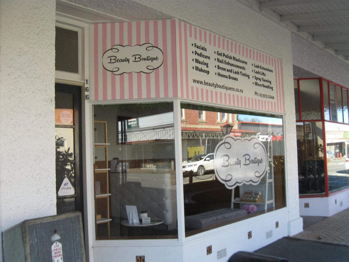 More Otautau Main St documentary series pre & post Covid: 1. Original site was home to few local businesses then burned down, CC 0; 2. New business Beauty Boutique 2016, CC BY; 3. After being forced out by owner after asking for toilet at shop, CC BY; 4. Shut due to Covid, CC BY.