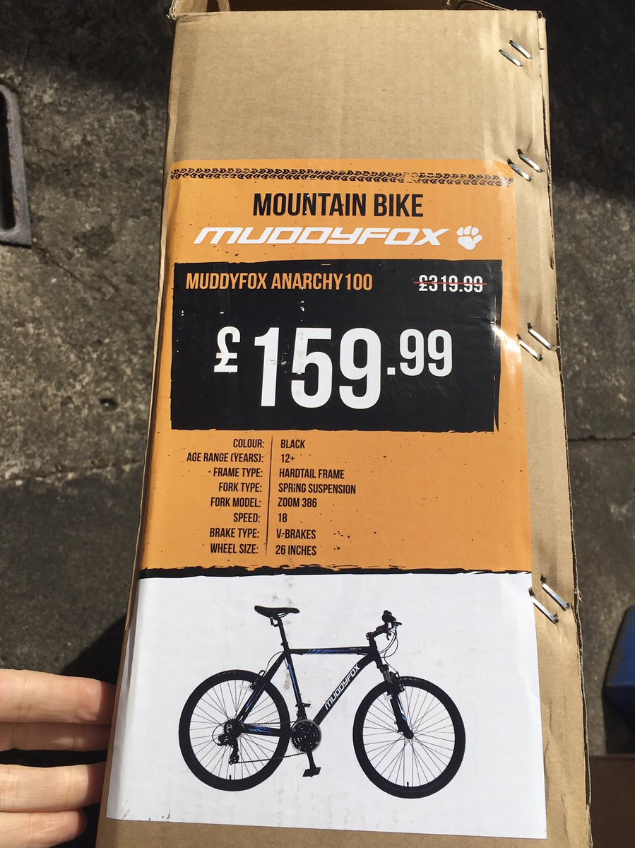 mazzathegreat17's tweet photo. Shame on you @houseoffraser #frasergroup, buy a bike from you online for £250 for it to arrive with this price tag. As an NHS employee with a salary of 0.0002% of #mikeAshley’s annual profits, I resent lining the pockets of a fat cat. @TheSun @piersmorgan @SMBC_TS https://t.co/eGkHE1IcRv