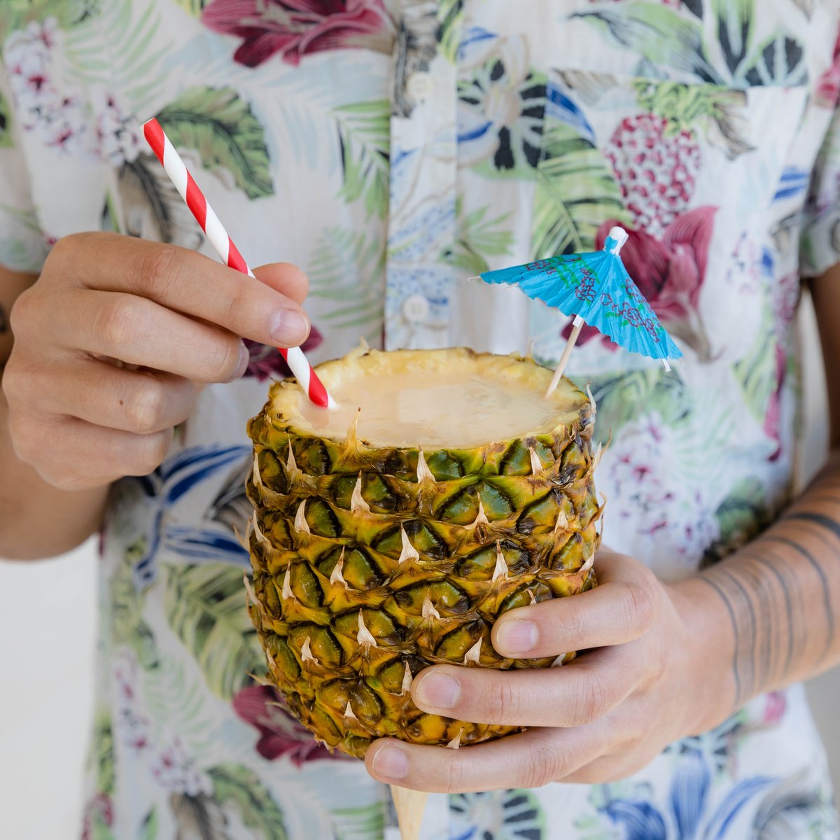 Zoom happy hour in 30 minutes? We got you. Today, we’re mixing things up (honestly, we’re just tired of unloading the dishwasher) and sipping on our Coconut and Pineapple smoothie in true staycation style. #HappyPlanet