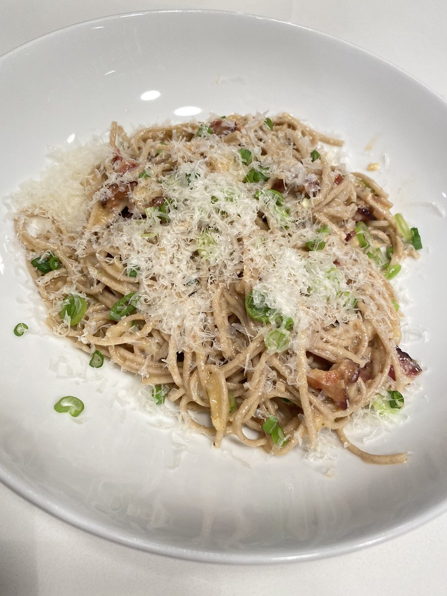 sammyschwartz's tweet image. Riffed on @chrissyteigen ‘s Spicy Miso Carbonara riff. Reader: it was indeed “magical”! #30mins #workwithwhatyougot