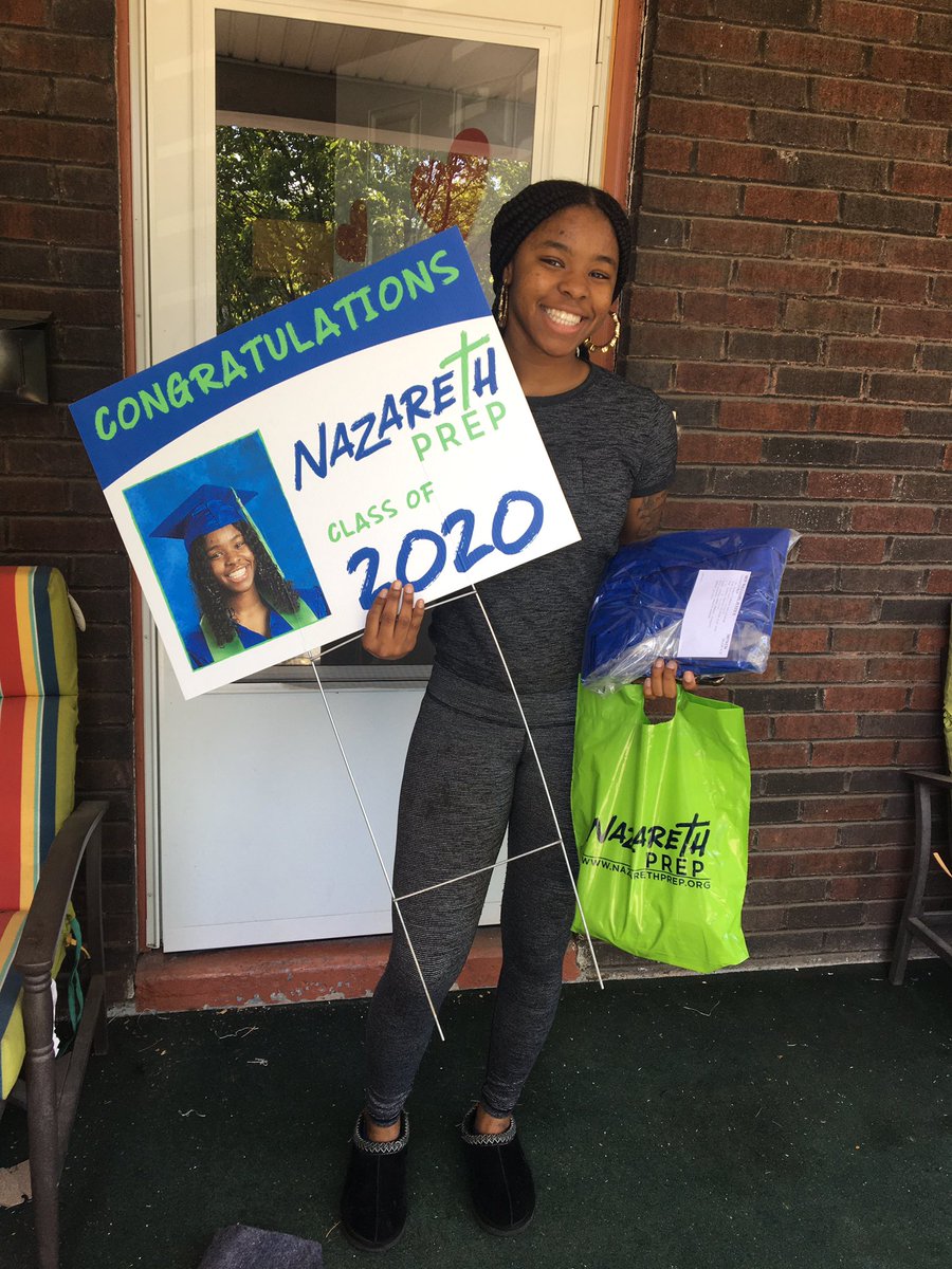 NazPrepMath's tweet image. Senior Deliveries today @NazPrep #classof2020 #lovethem