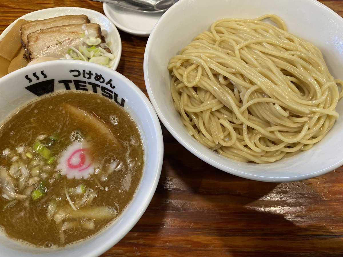 Riders_Project's tweet photo. アプリを使ってくださる方が増えてて嬉しいです
ご当地ラーメンツーリングもありな気がしてます
全国の二郎を回るキャンツーなんても楽しそうです
randomTouring ランダムツーリング
よろし��お願いします
https://t.co/FQduyZGuvj
#バイク #ツーリング #randomtouring https://t.co/HjPJpDJLs5