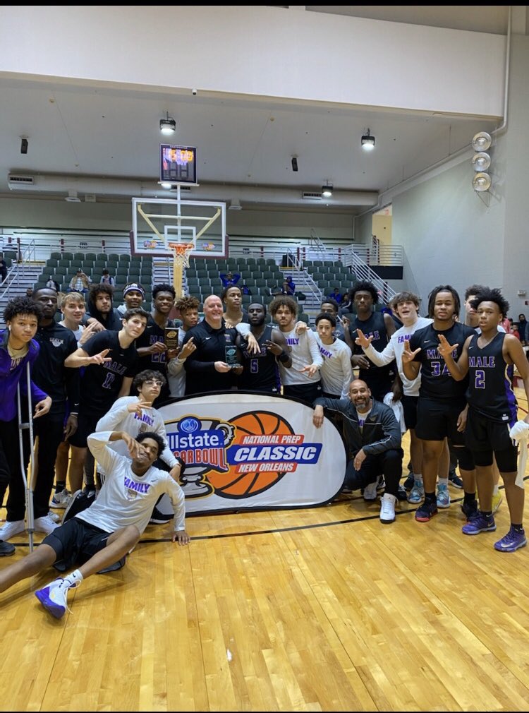 MaleHighBBall's tweet photo. Bulldogs, June 1 we will join one another Virtually to celebrate the 2020 Season and all of the amazing experiences we shared throughout the March To 2020!! We look forward to sharing a special time with a special group ππ
#ForTheH #MarchTo2020 #DemDawgs #WeAllWeGot https://t.co/VUJJq0y3R4