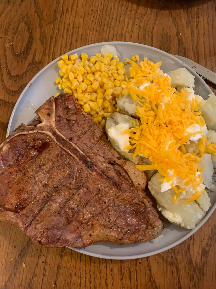 Broke down and finally cooked steak for the family.... did something new and different... guess I'll be cooking on a regular basis now. Step kiddo who doesnt care for steak couldn't eat enough.