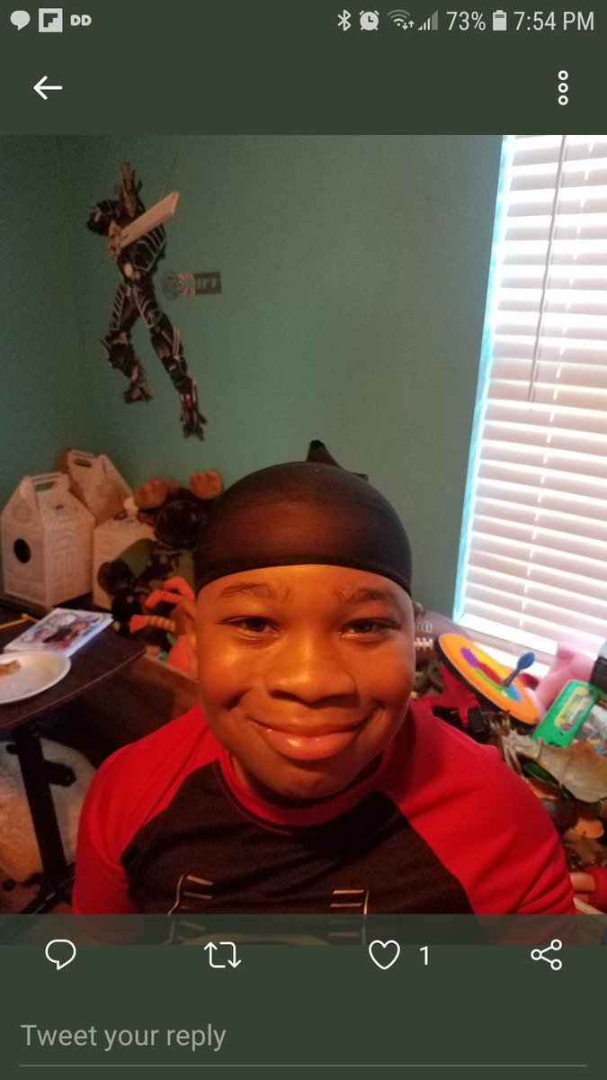 SitiRogers's tweet photo. Hes becoming a man #stockingcap https://t.co/VQAwB0TbwZ